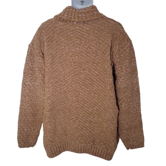 Oversized Chunky Gramma Cottage Boho Cozy Winter Layer Knit Cardigan - Women's - Picture 4 of 6